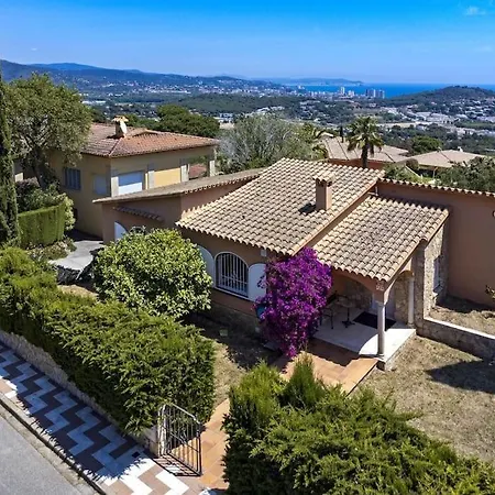 Cozy In Peaceful Area! Sea View!!!