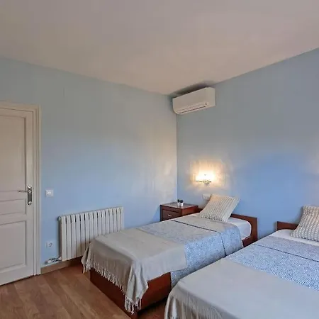 Cozy In Peaceful Area! Sea View!!! 빌라 *